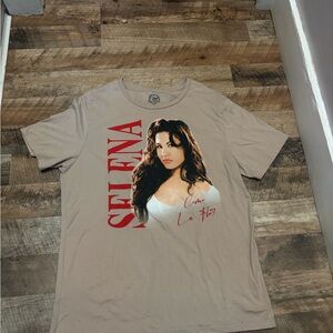 Selena Graphic Tee - Taupe with Red Print